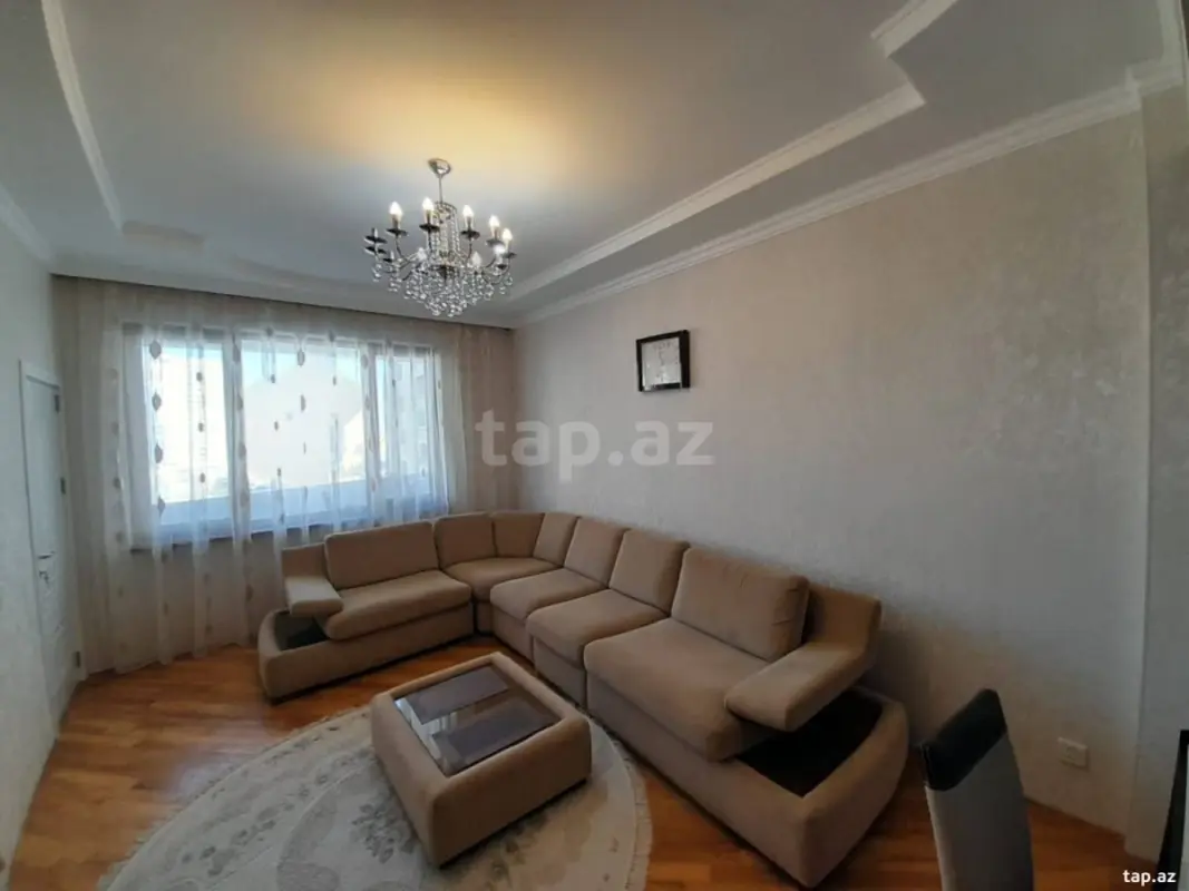 Kirayə verilir 2 otaqlı yeni tikili 75 m²