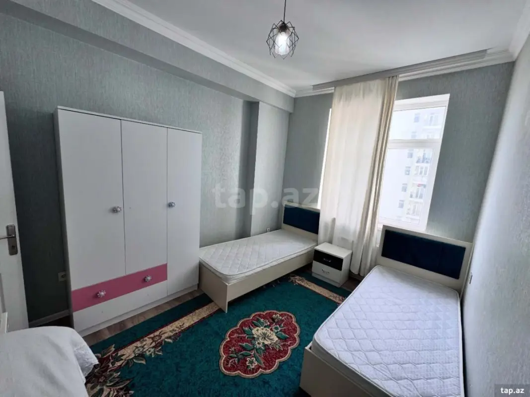Kirayə verilir 3 otaqlı yeni tikili 90 m²
