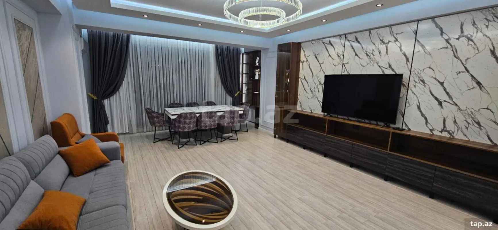 Kirayə verilir 4 otaqlı yeni tikili 200 m²