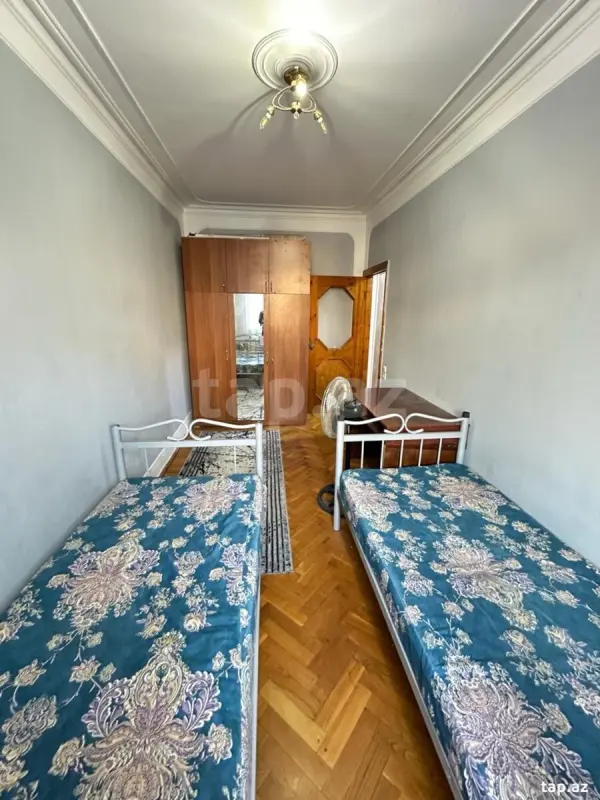 Kirayə verilir 2 otaqlı mənzil 67 m²