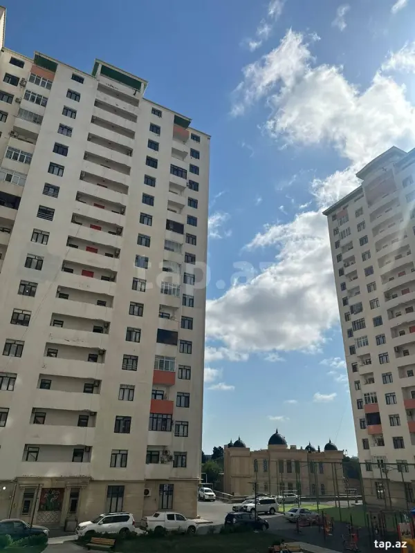 Kirayə verilir 2 otaqlı yeni tikili 100 m²