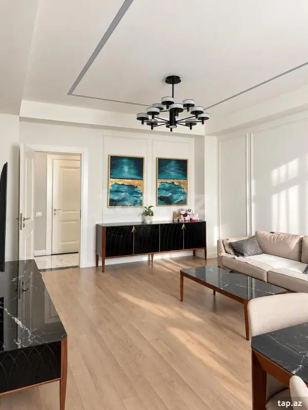 Kirayə verilir 3 otaqlı yeni tikili 114 m²
