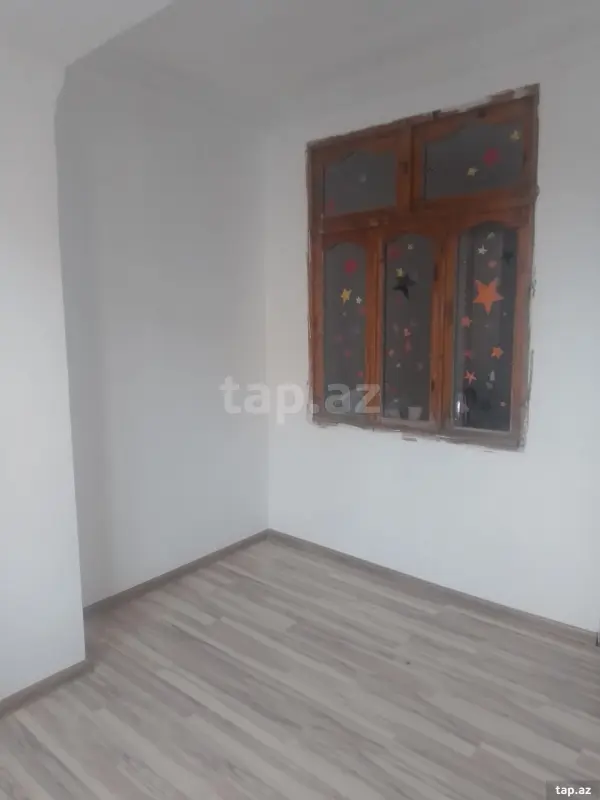 Satılır 1 otaqlı mənzil 35 m²