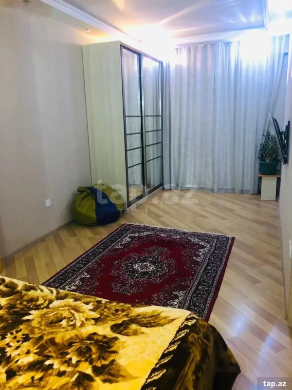 Kirayə verilir 3 otaqlı yeni tikili 98 m²