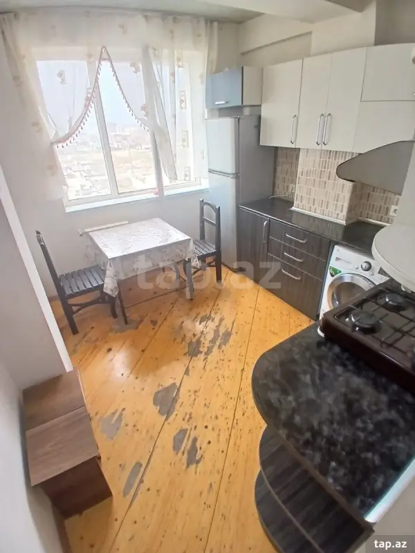 Kirayə verilir 2 otaqlı yeni tikili 70 m²