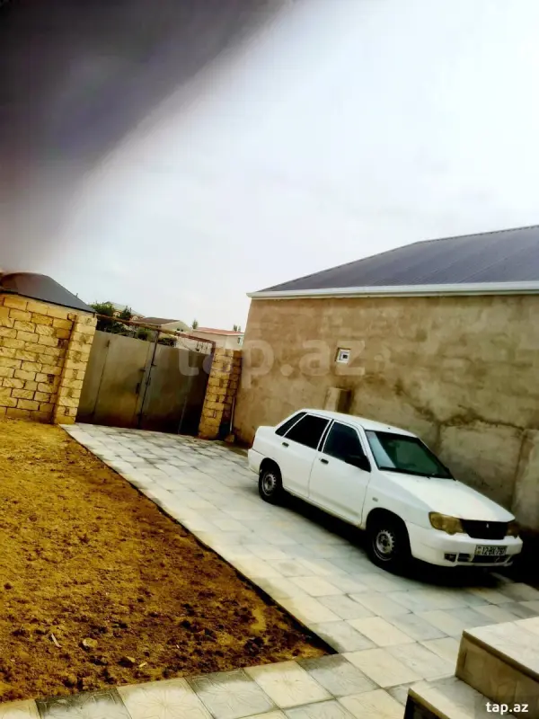 Satılır 2 otaqlı həyət evi 64 m²