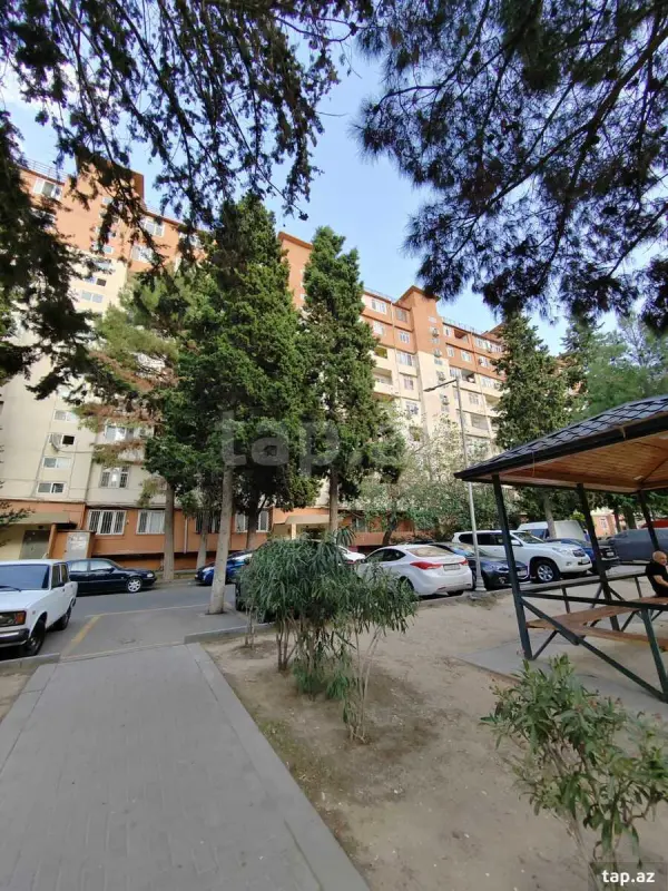 Satılır 2 otaqlı mənzil 70 m²