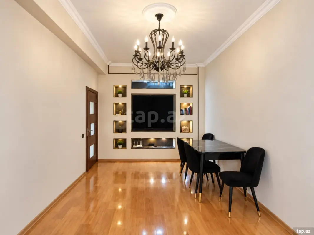 Satılır 2 otaqlı yeni tikili 62 m²