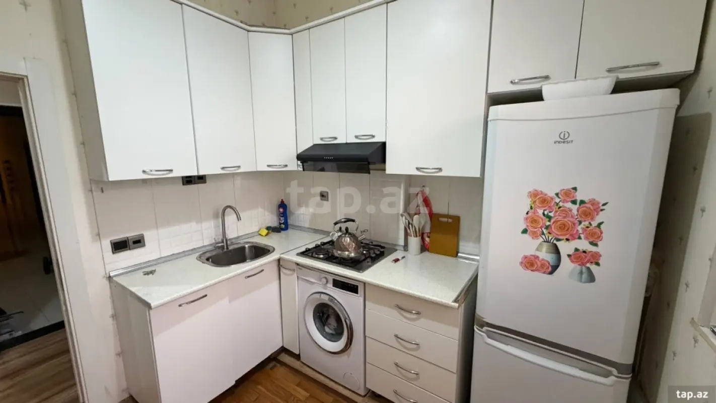 Kirayə verilir 2 otaqlı yeni tikili 55 m²