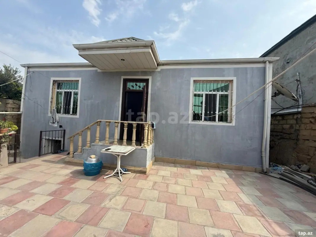 Satılır 4 otaqlı həyət evi 110 m²
