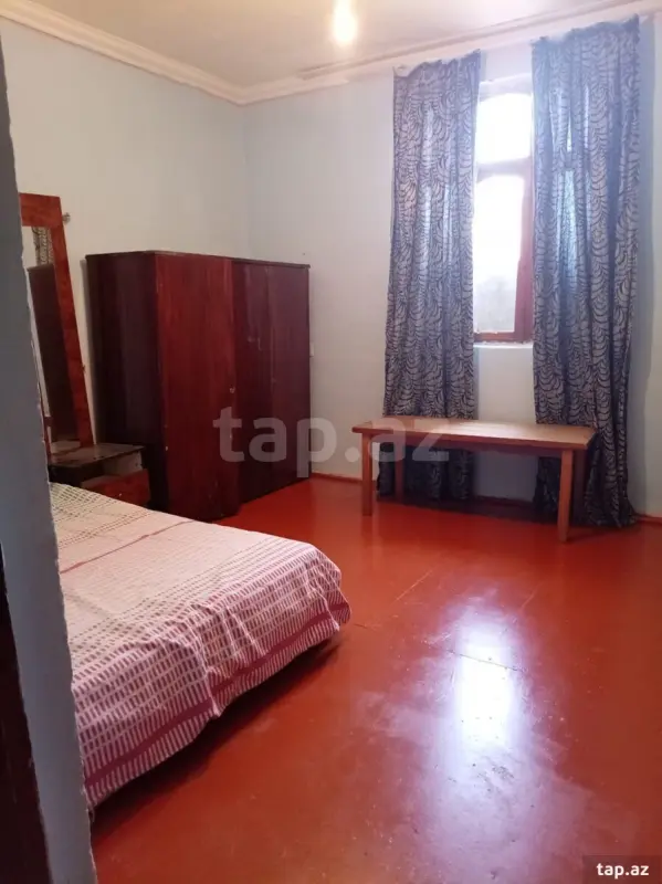 Kirayə verilir 2 otaqlı həyət evi 65 m²