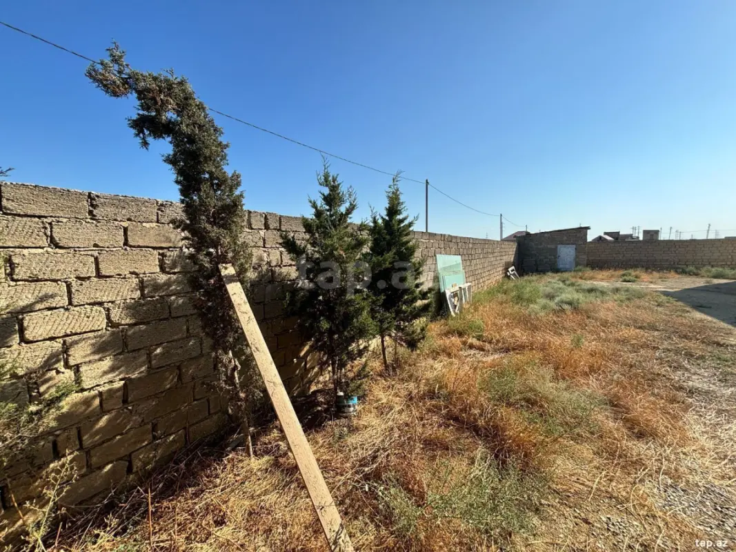 Satılır 6 otaqlı həyət evi 360 m²