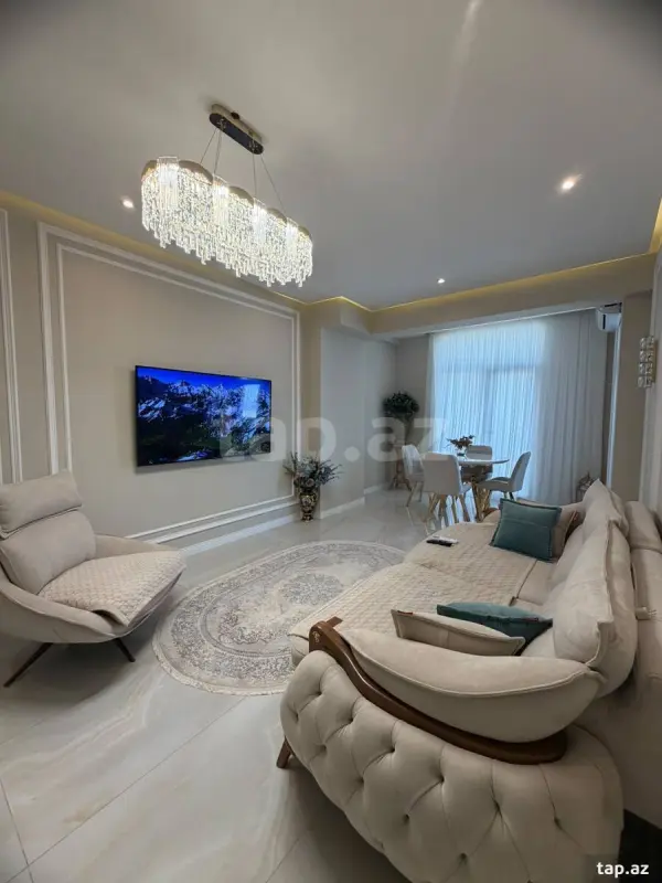 Kirayə verilir 2 otaqlı yeni tikili 70 m²