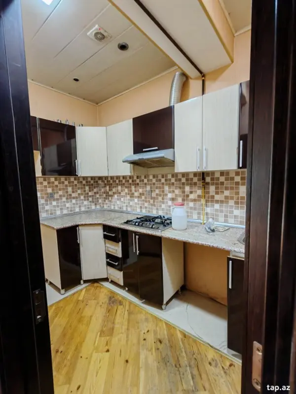 Kirayə verilir 2 otaqlı yeni tikili 85 m²
