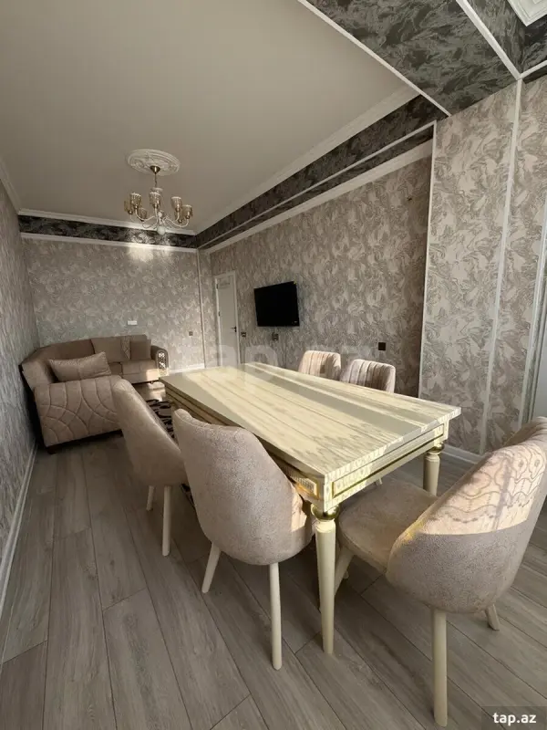 Kirayə verilir 2 otaqlı yeni tikili 78 m²