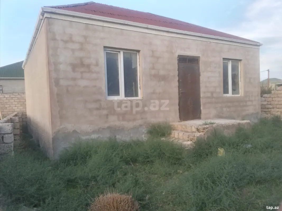 Satılır 3 otaqlı həyət evi 95 m²