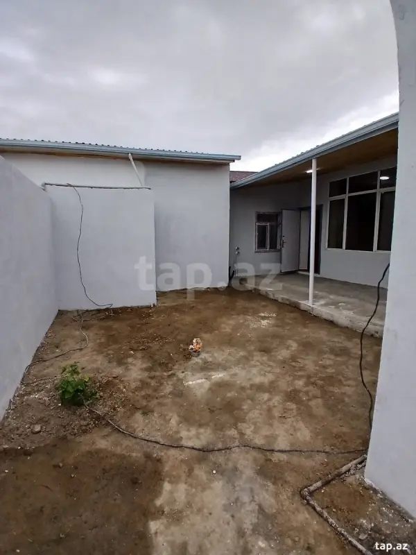 Satılır 3 otaqlı həyət evi 50 m²