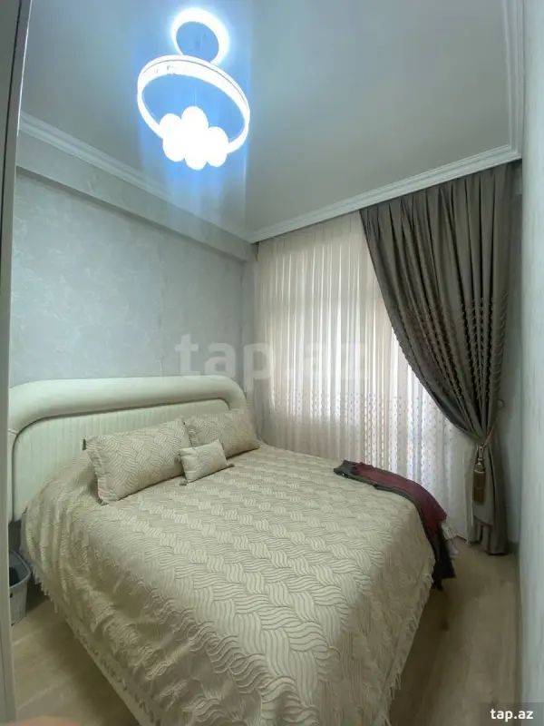 Satılır 2 otaqlı yeni tikili 62 m²