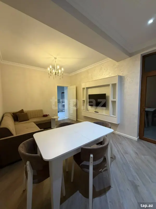 Kirayə verilir 2 otaqlı yeni tikili 60 m²