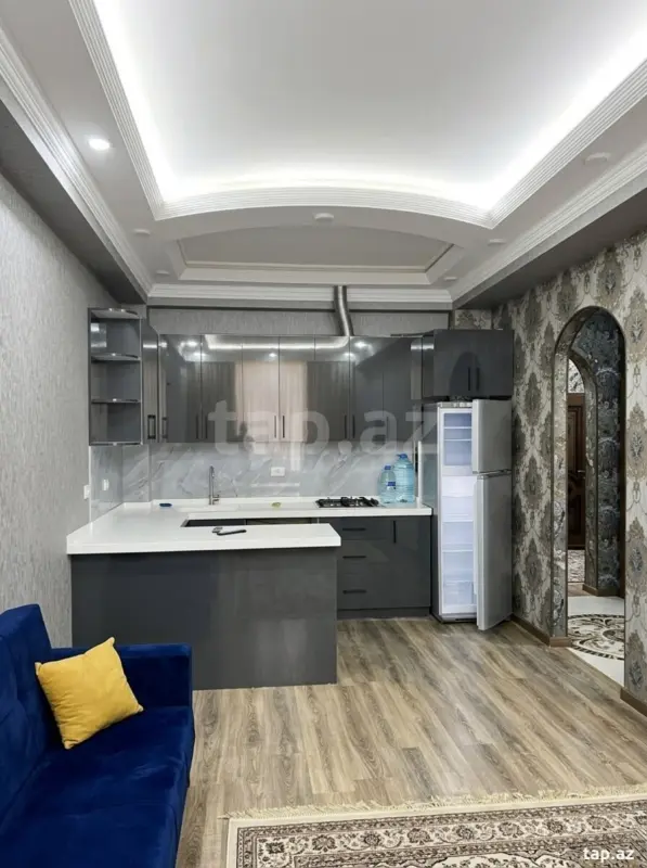 Kirayə verilir 2 otaqlı yeni tikili 60 m²