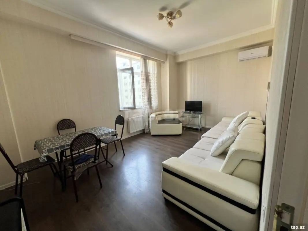 Kirayə verilir 2 otaqlı yeni tikili 65 m²