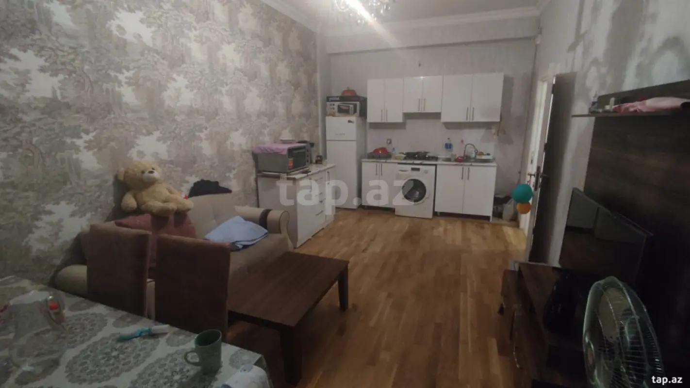 Kirayə verilir 2 otaqlı mənzil 63 m²
