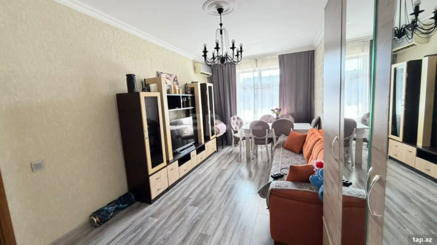 Kirayə verilir 2 otaqlı mənzil 52 m²