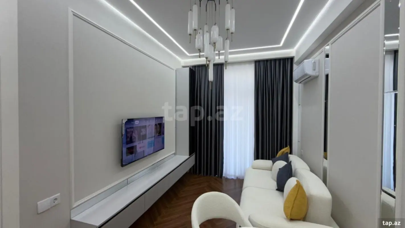 Kirayə verilir 2 otaqlı yeni tikili 46 m²