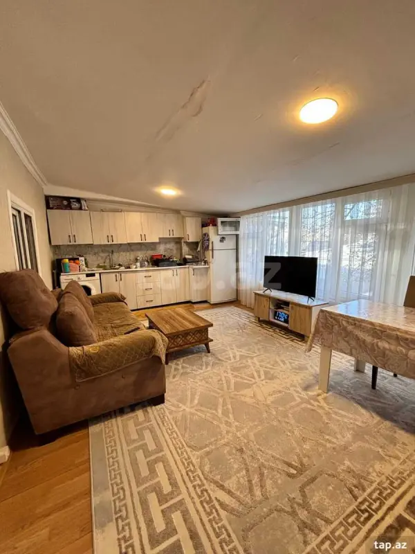Kirayə verilir 5 otaqlı mənzil 80 m²