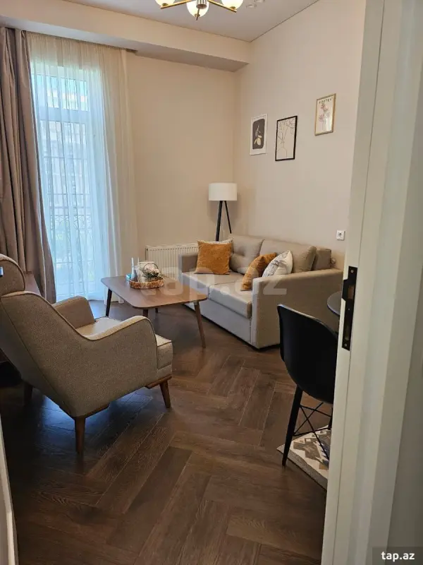 Kirayə verilir 2 otaqlı yeni tikili 62 m²