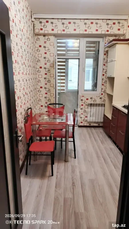 Kirayə verilir 2 otaqlı yeni tikili 78 m²