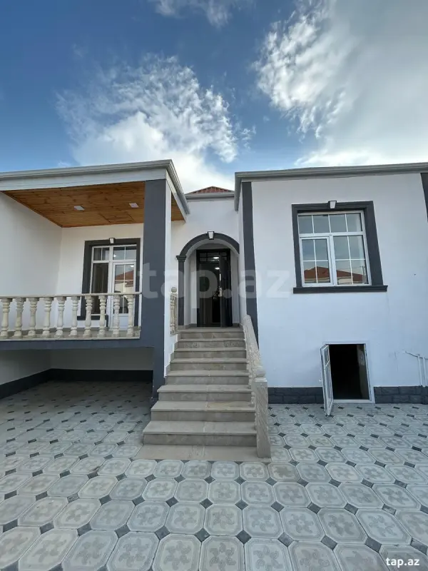 Satılır 4 otaqlı həyət evi 110 m²