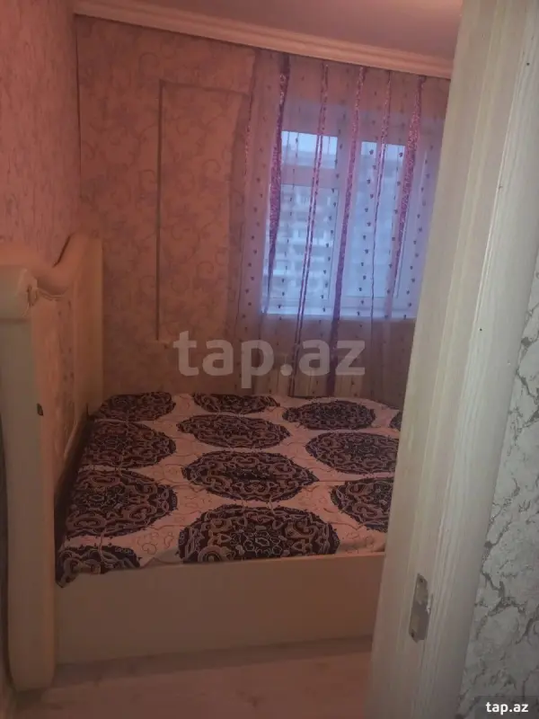 Kirayə verilir 2 otaqlı mənzil 45 m²