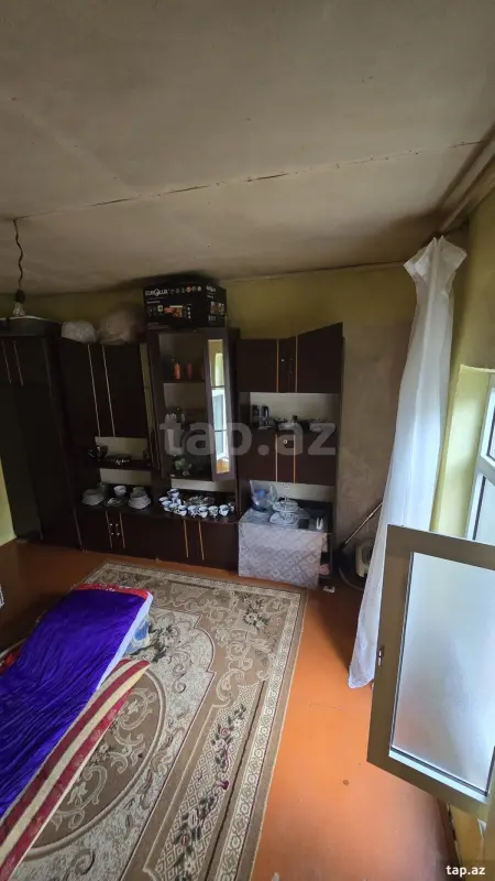 Satılır 2 otaqlı həyət evi 90 m²