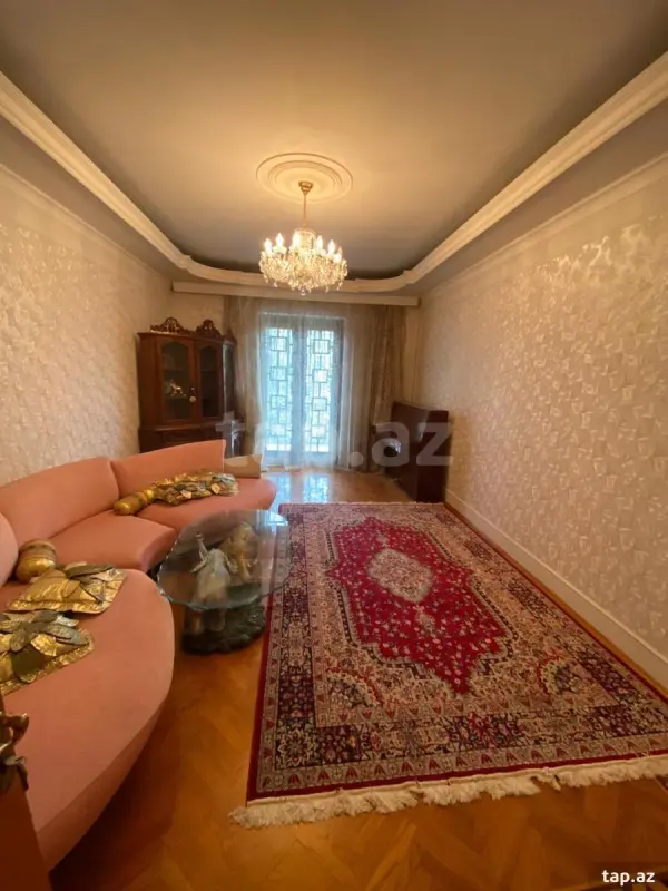 Satılır 3 otaqlı mənzil 92 m²