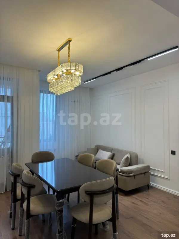 Kirayə verilir 3 otaqlı yeni tikili 95 m²