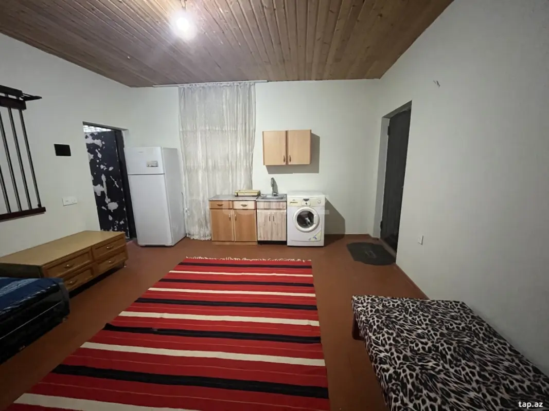 Kirayə verilir 1 otaqlı həyət evi 20 m²
