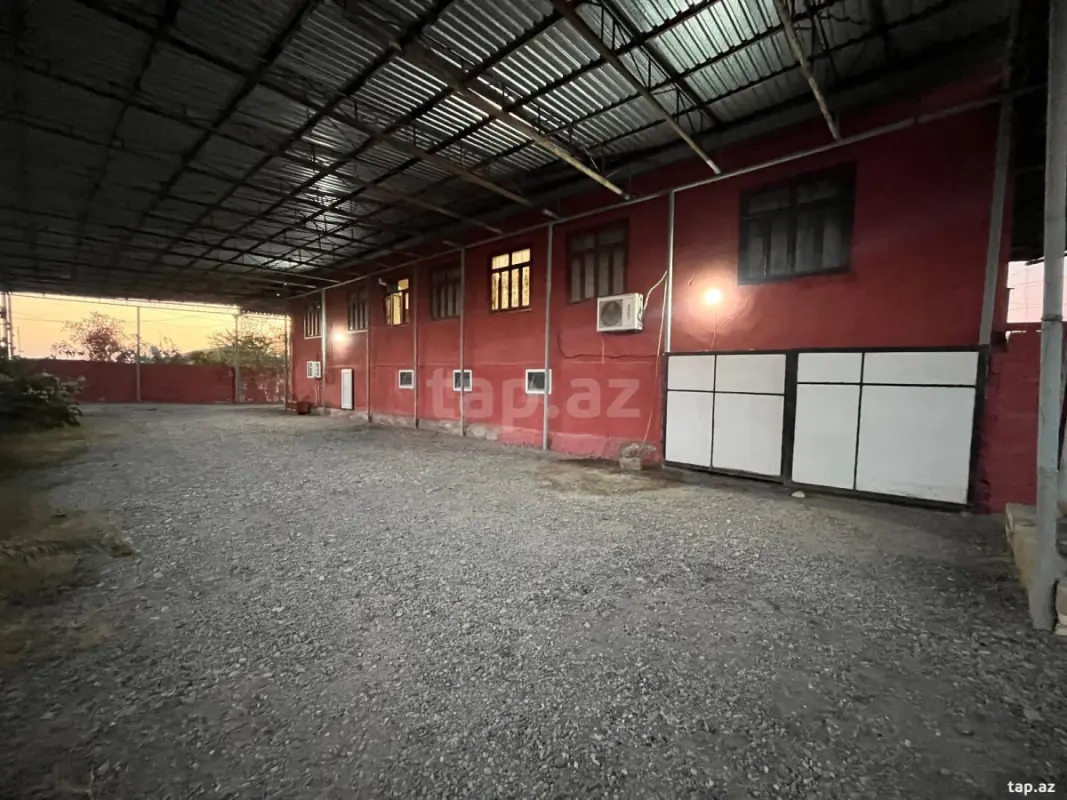 Satılır 5 otaqlı həyət evi 18 m²