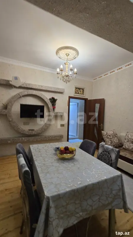 Satılır 3 otaqlı yeni tikili 80 m²