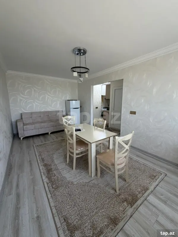 Kirayə verilir 2 otaqlı mənzil 32 m²