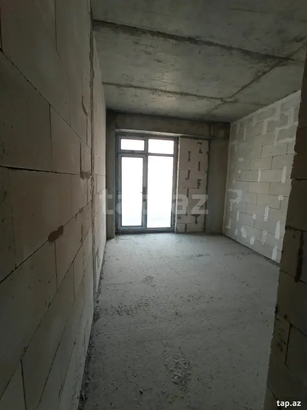 Satılır 2 otaqlı yeni tikili 95.8 m²