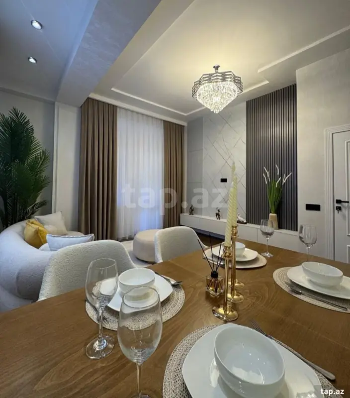 Satılır 3 otaqlı yeni tikili 85 m²