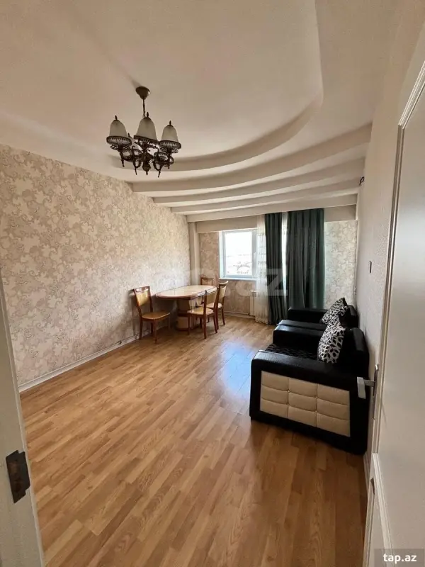 Kirayə verilir 2 otaqlı yeni tikili 70 m²