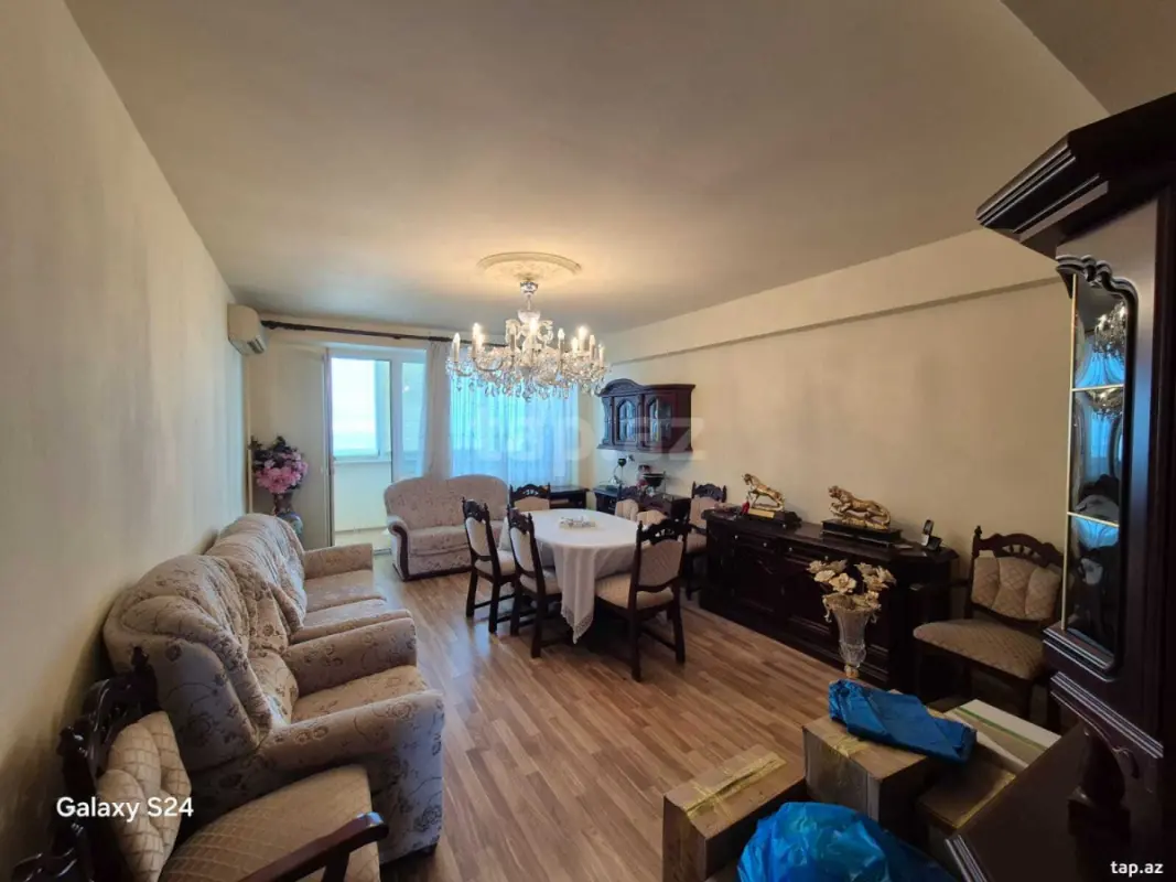Kirayə verilir 5 otaqlı mənzil 120 m²