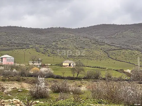 Satılır torpaq sahəsi — Şabran