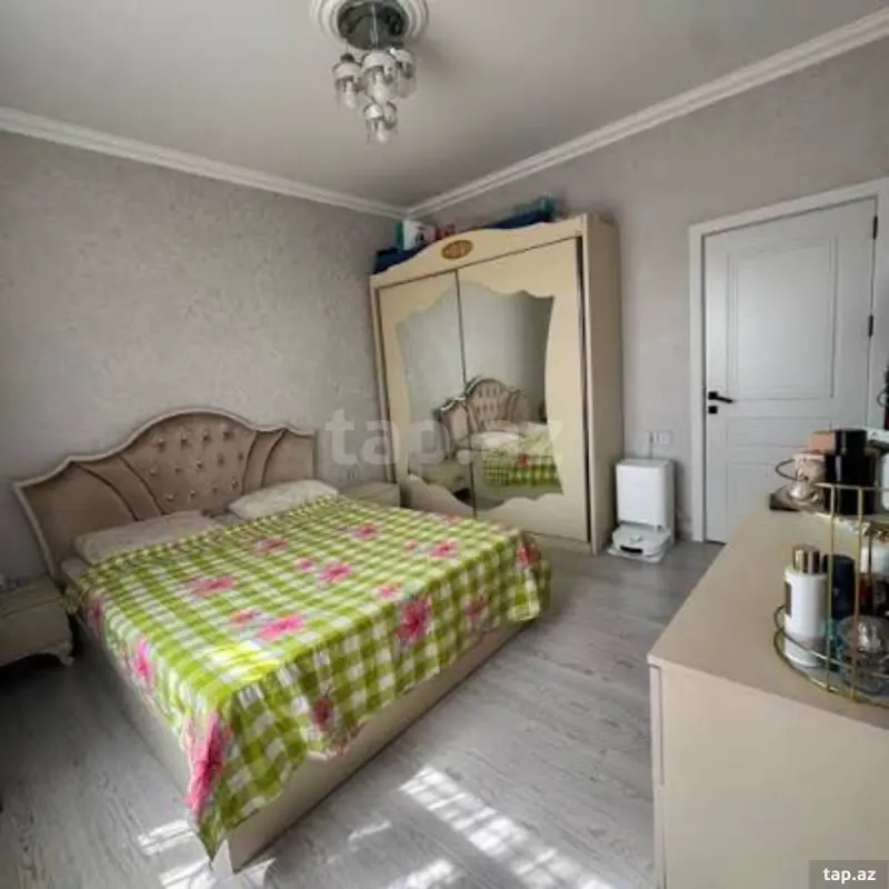 Kirayə verilir 2 otaqlı yeni tikili 60 m²