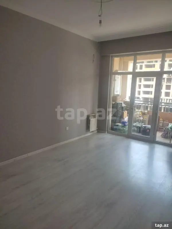 Kirayə verilir 3 otaqlı yeni tikili 95 m²