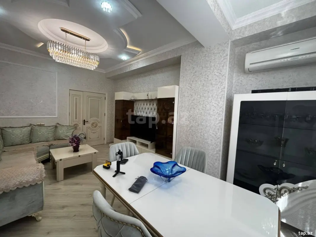 Satılır 3 otaqlı yeni tikili 113 m²