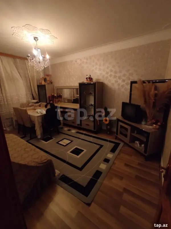 Kirayə verilir 2 otaqlı mənzil 60 m²