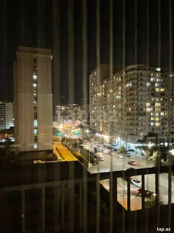 Satılır 3 otaqlı yeni tikili 127 m²